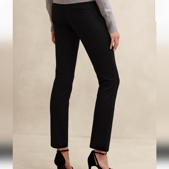 Banana Republic Women's Sloan Fit Black Straight Leg Trouser Pants Stretch sz 12 - Picture 2 of 16